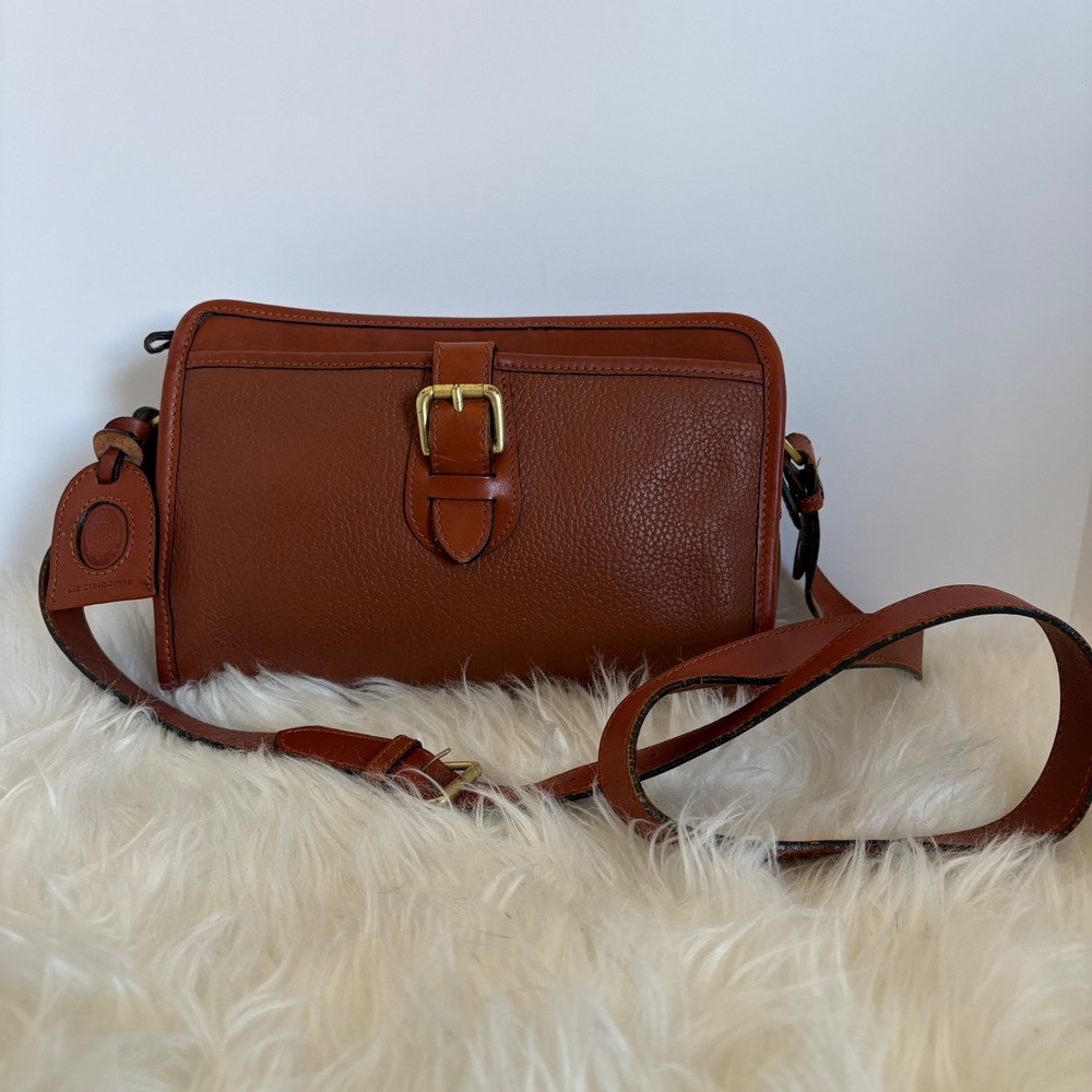 Liz Claiborne Vintage Brown Pebble Leather Crossbody‎ Messenger Camera Bag